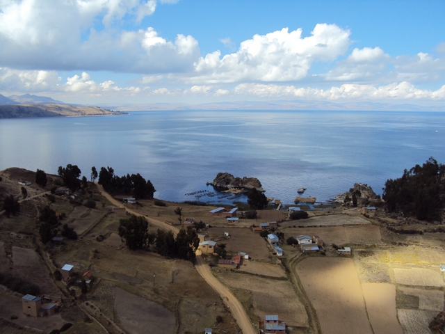 065 - Copacabana (Lac Titicaca)